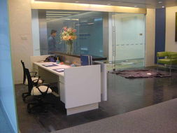 专业承接各类建筑装饰装修工程，打造理想空间